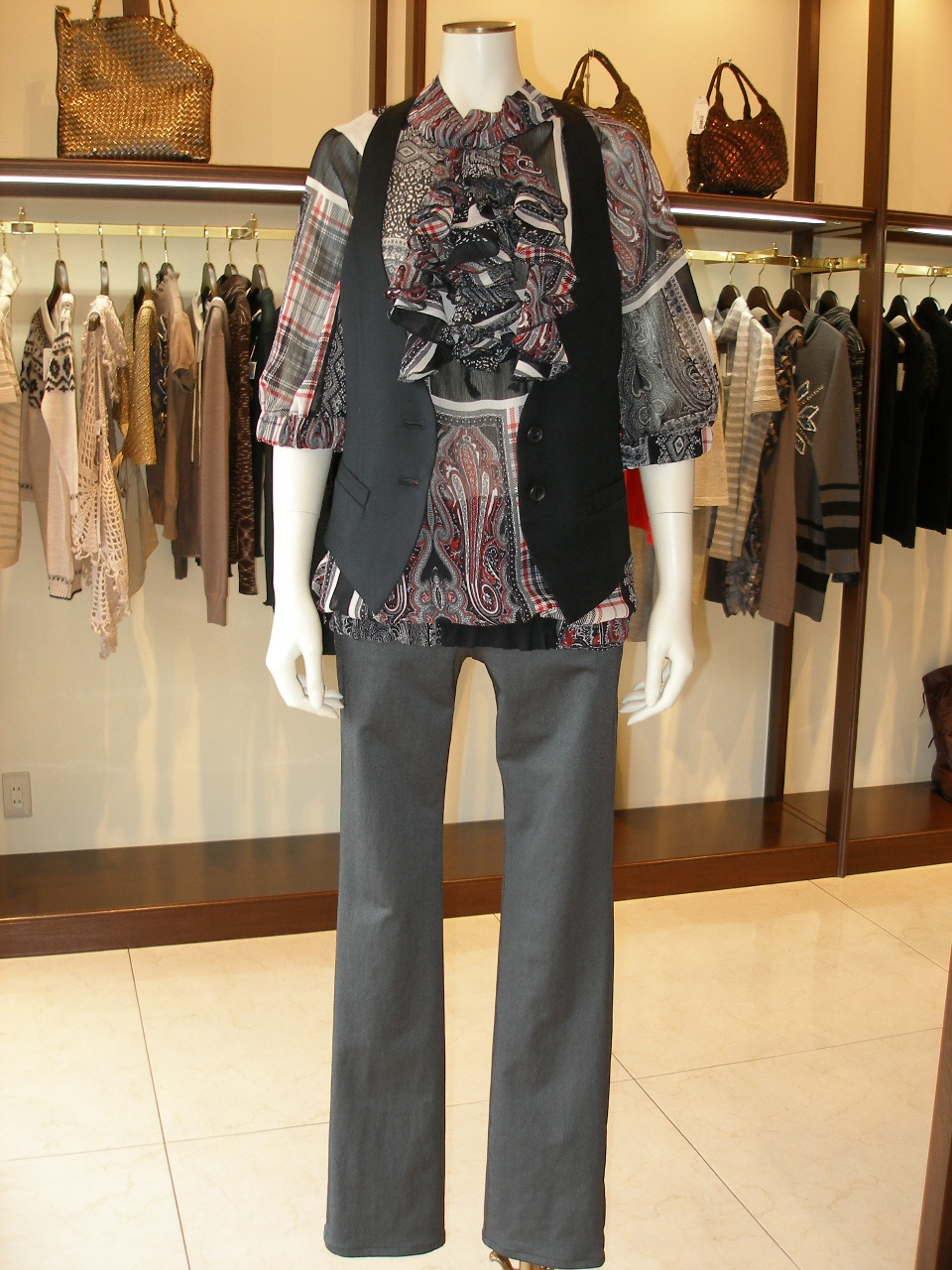 �R�[�f�B�l�[�g��15