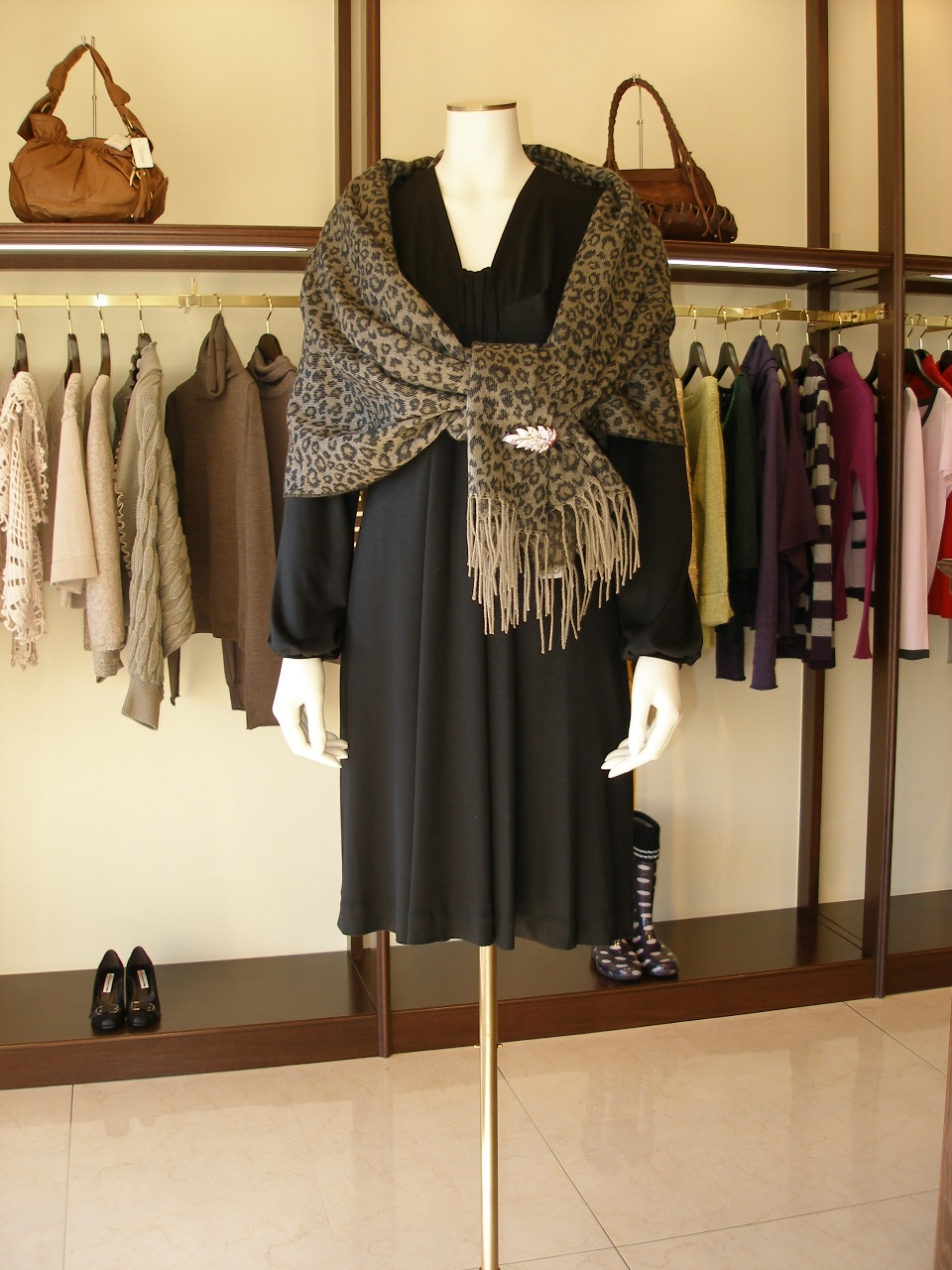 �R�[�f�B�l�[�g��82