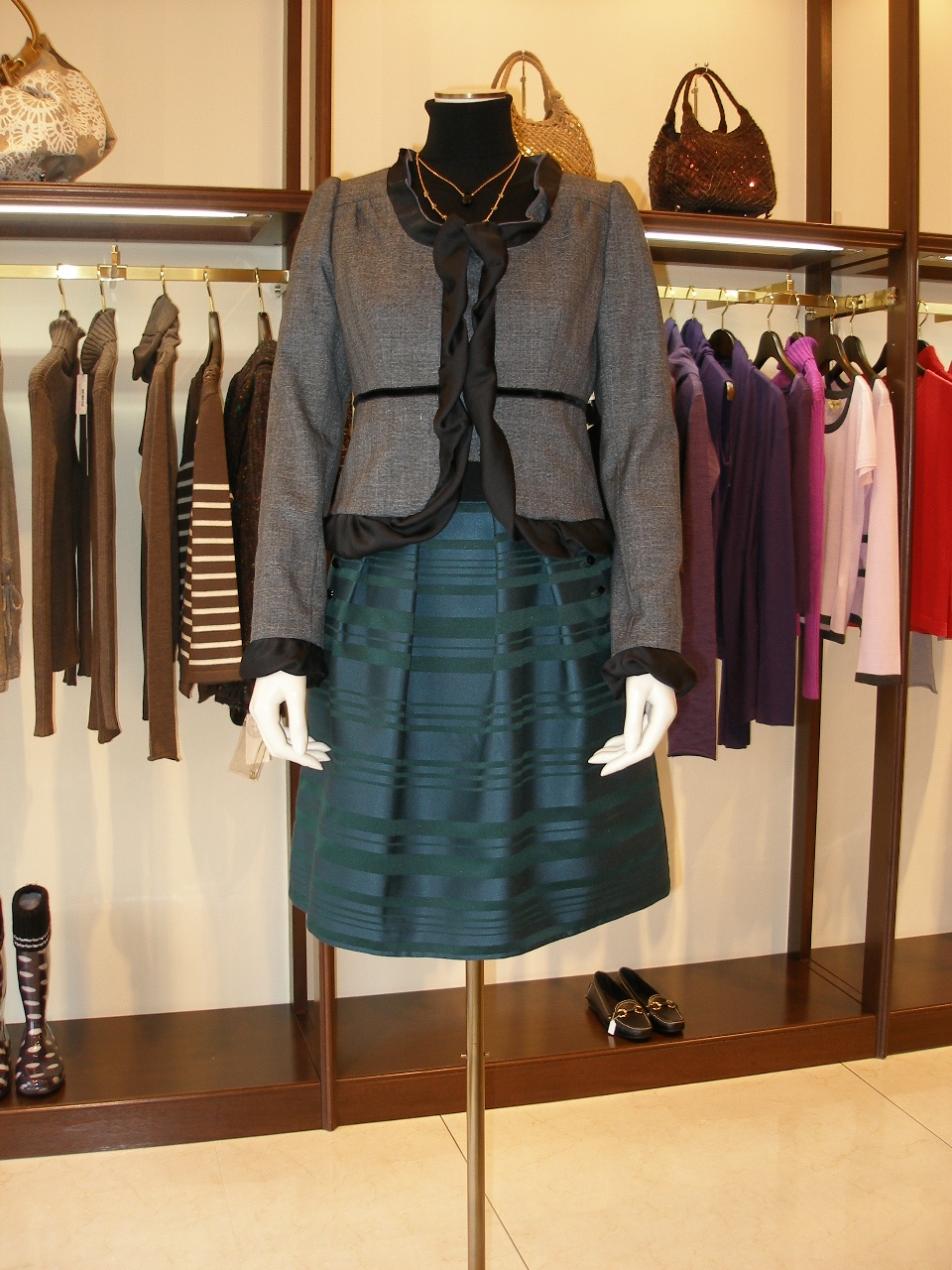 �R�[�f�B�l�[�g��98