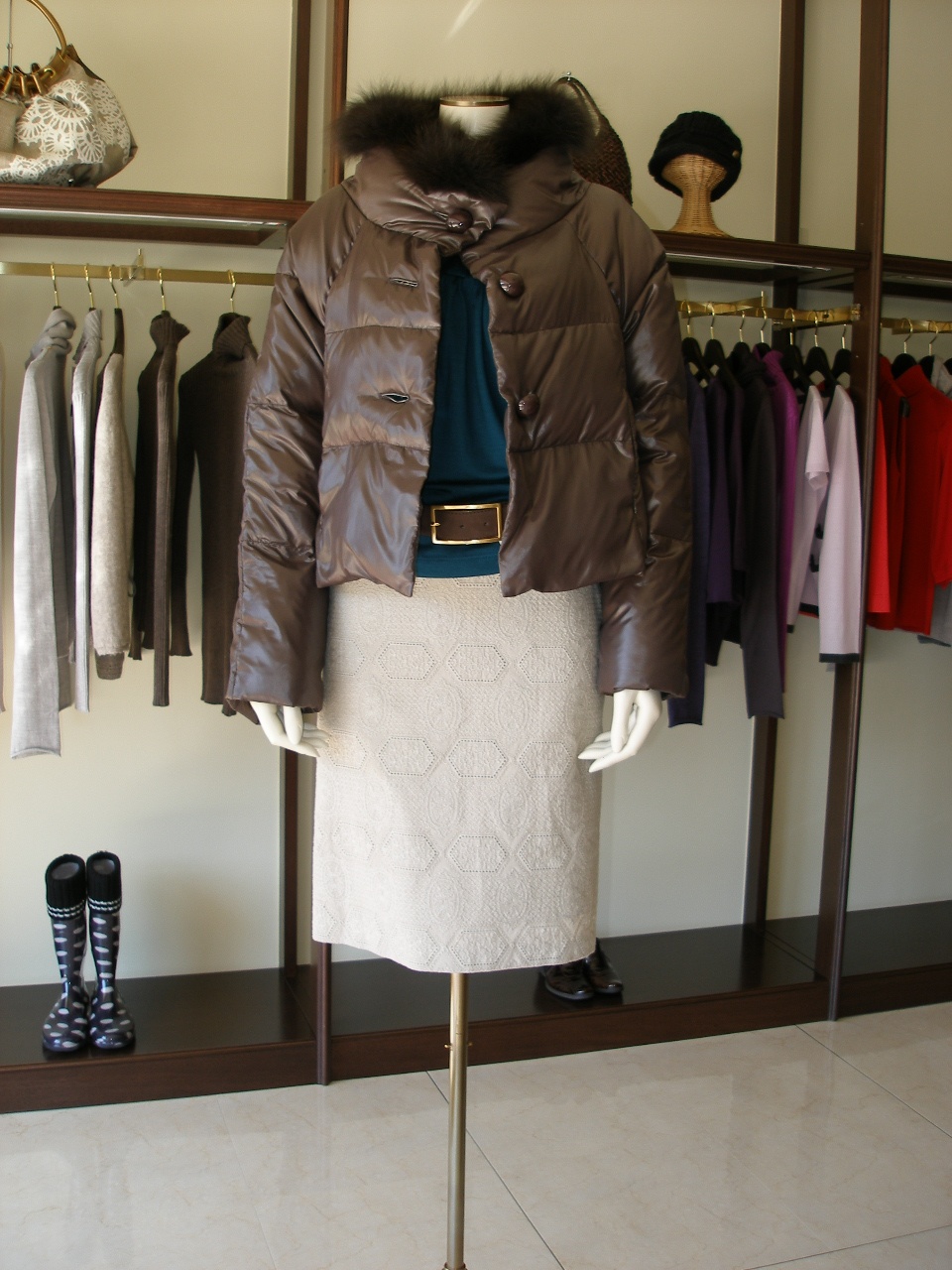 �R�[�f�B�l�[�g��106