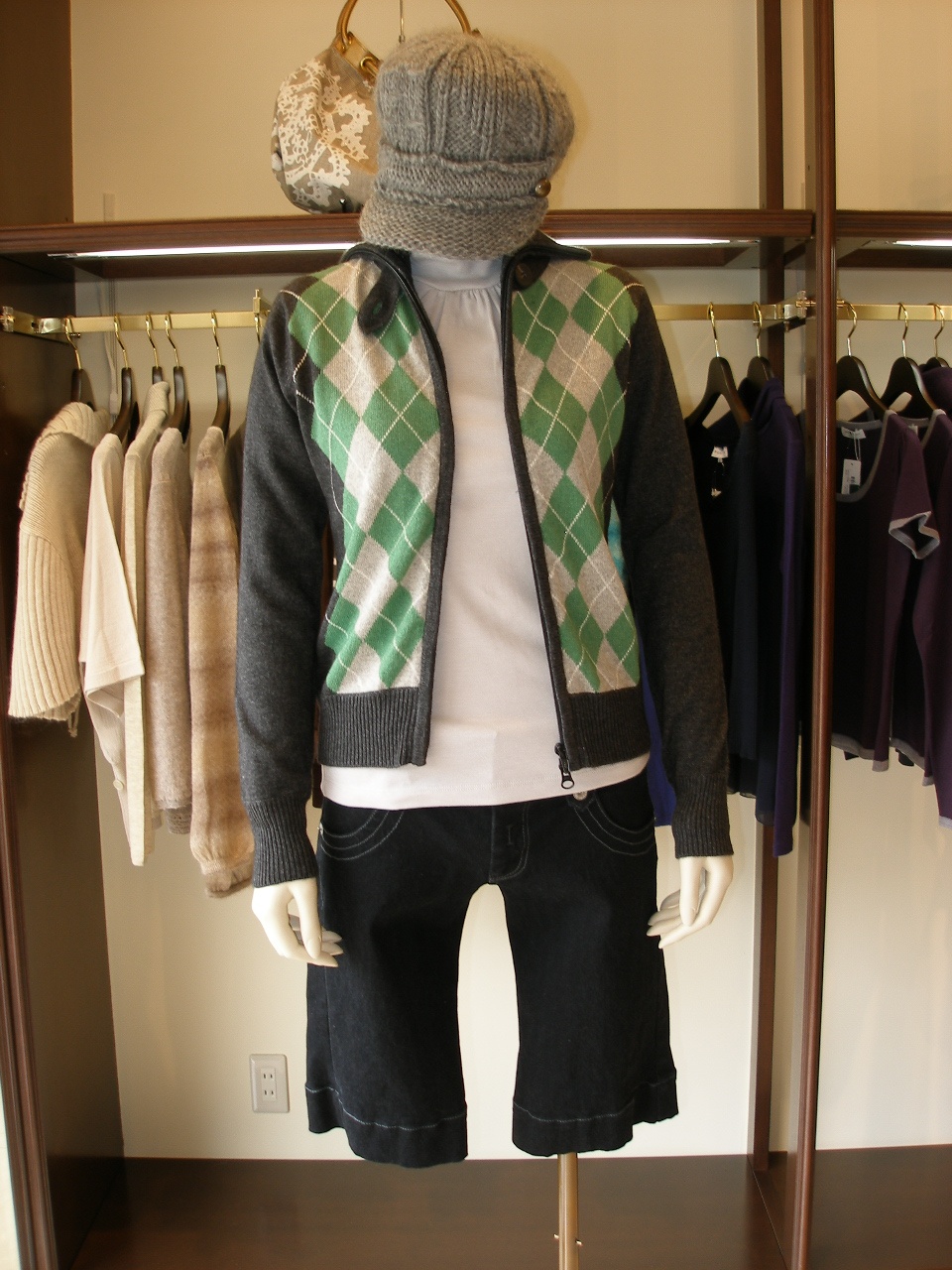 �R�[�f�B�l�[�g��112