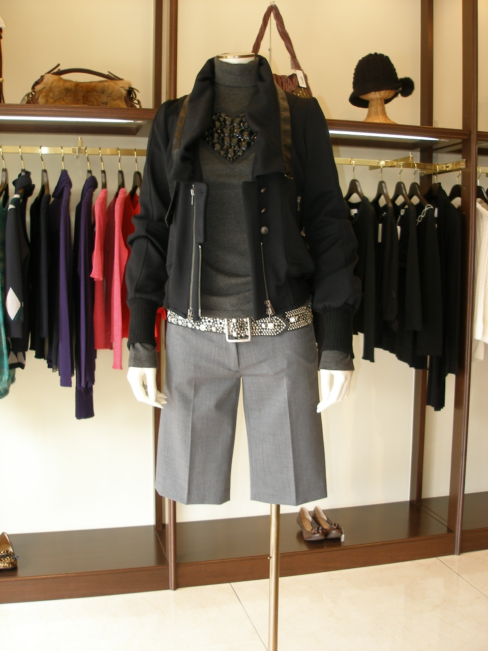 �R�[�f�B�l�[�g��131