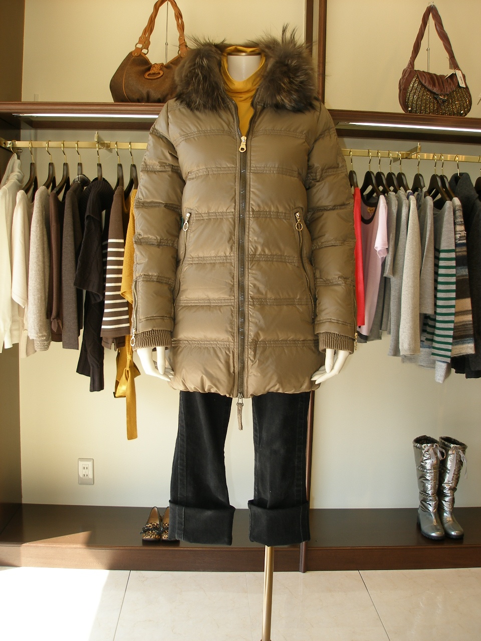 �R�[�f�B�l�[�g��156