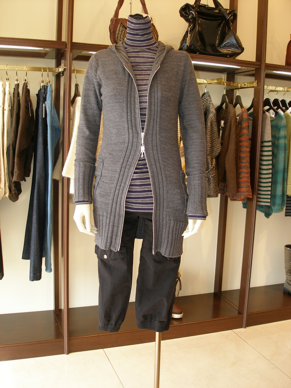 �R�[�f�B�l�[�g��204