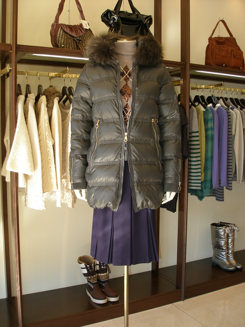 �R�[�f�B�l�[�g��207