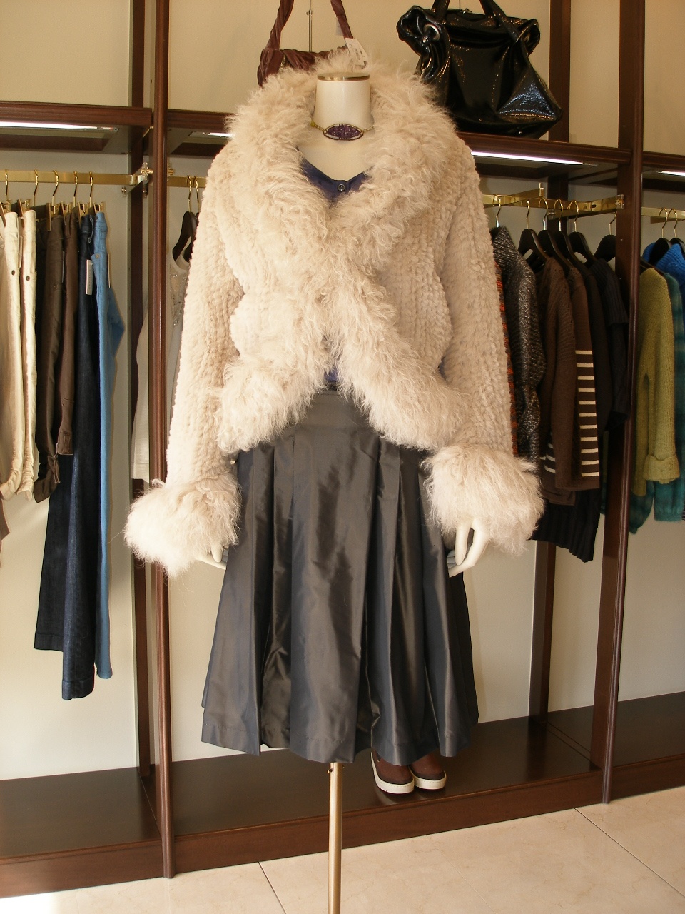 �R�[�f�B�l�[�g��210