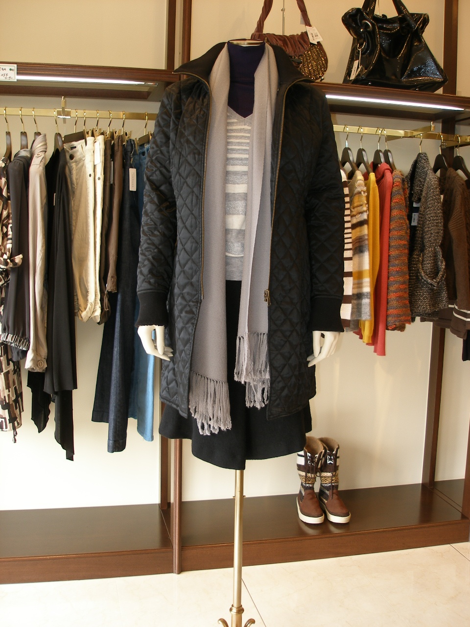 �R�[�f�B�l�[�g��223