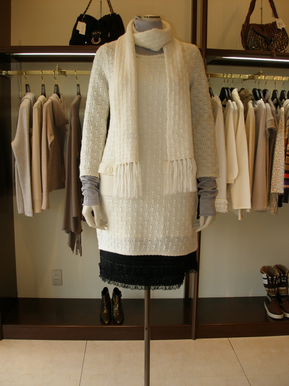 �R�[�f�B�l�[�g��229