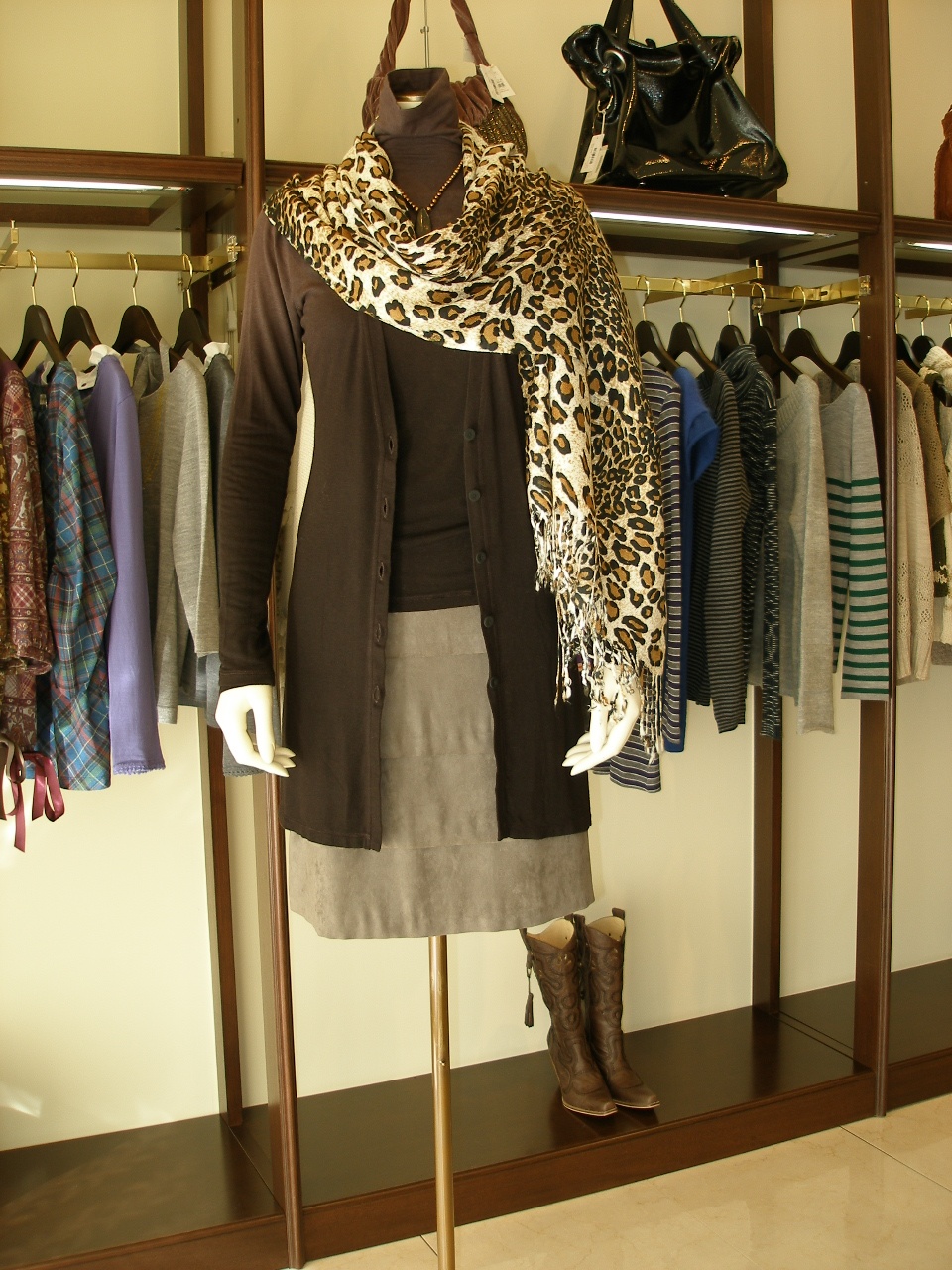 �R�[�f�B�l�[�g��238