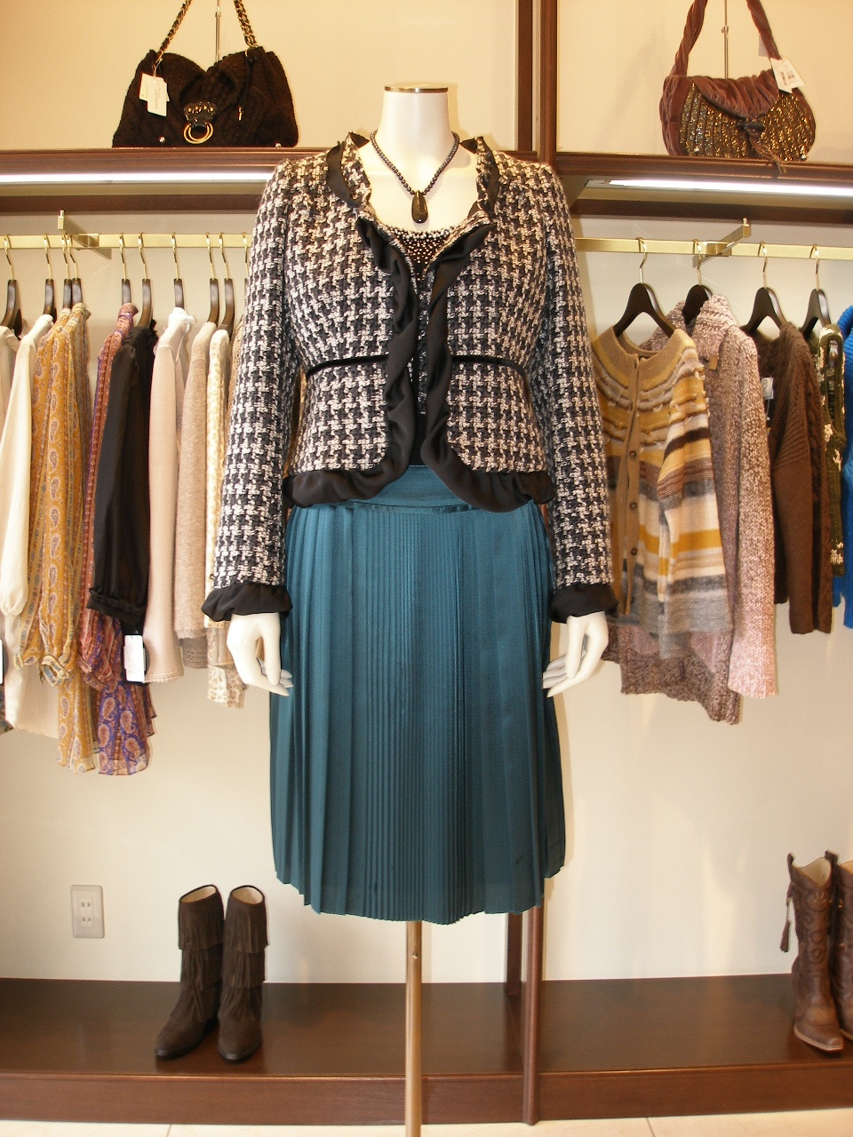 �R�[�f�B�l�[�g��250