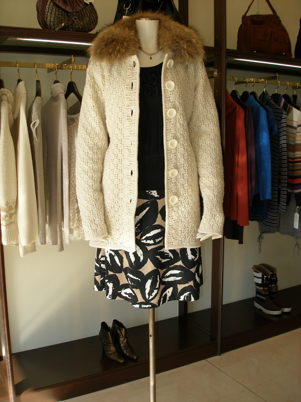 �R�[�f�B�l�[�g��257