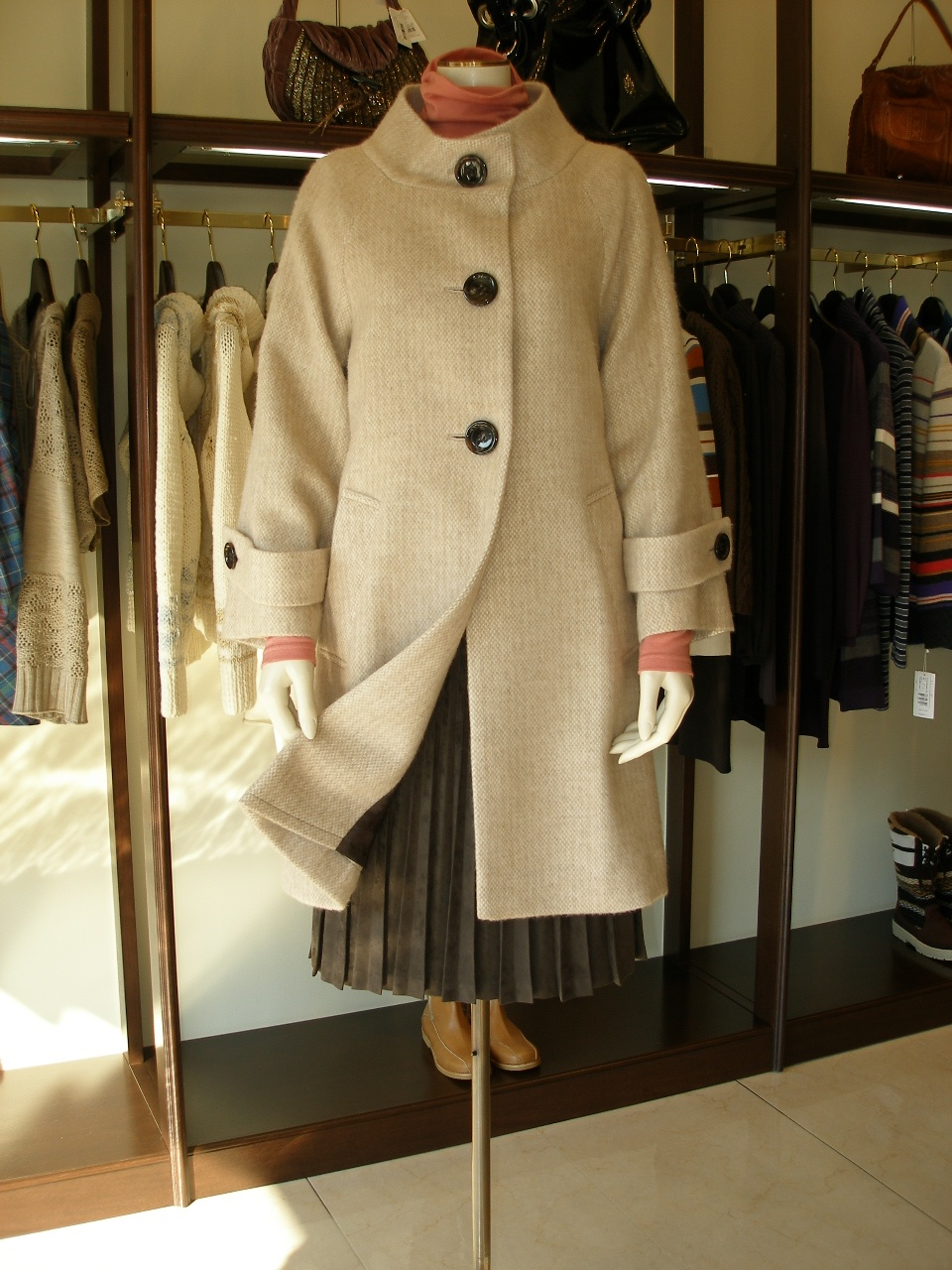 �R�[�f�B�l�[�g��261