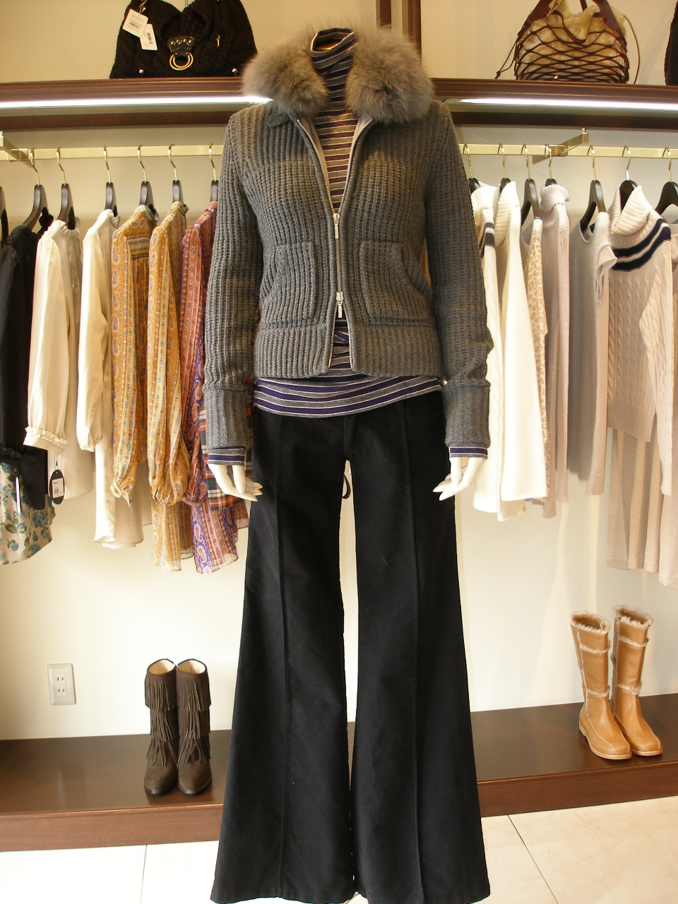 �R�[�f�B�l�[�g��284