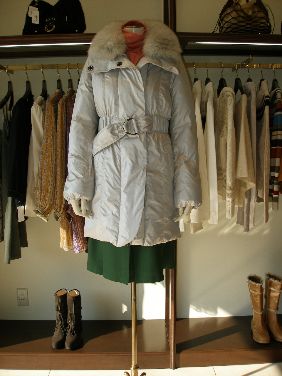 �R�[�f�B�l�[�g��301