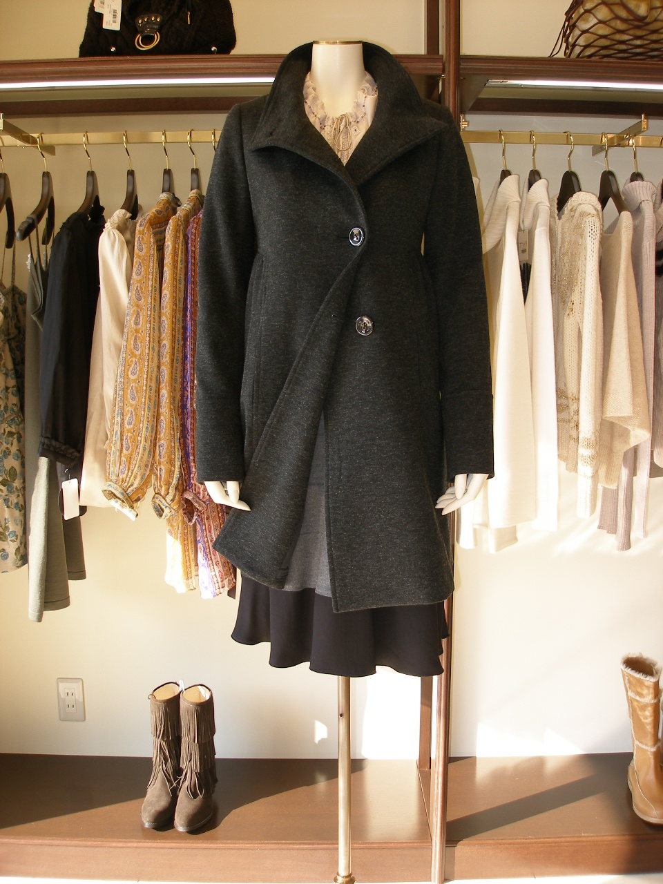 �R�[�f�B�l�[�g��302