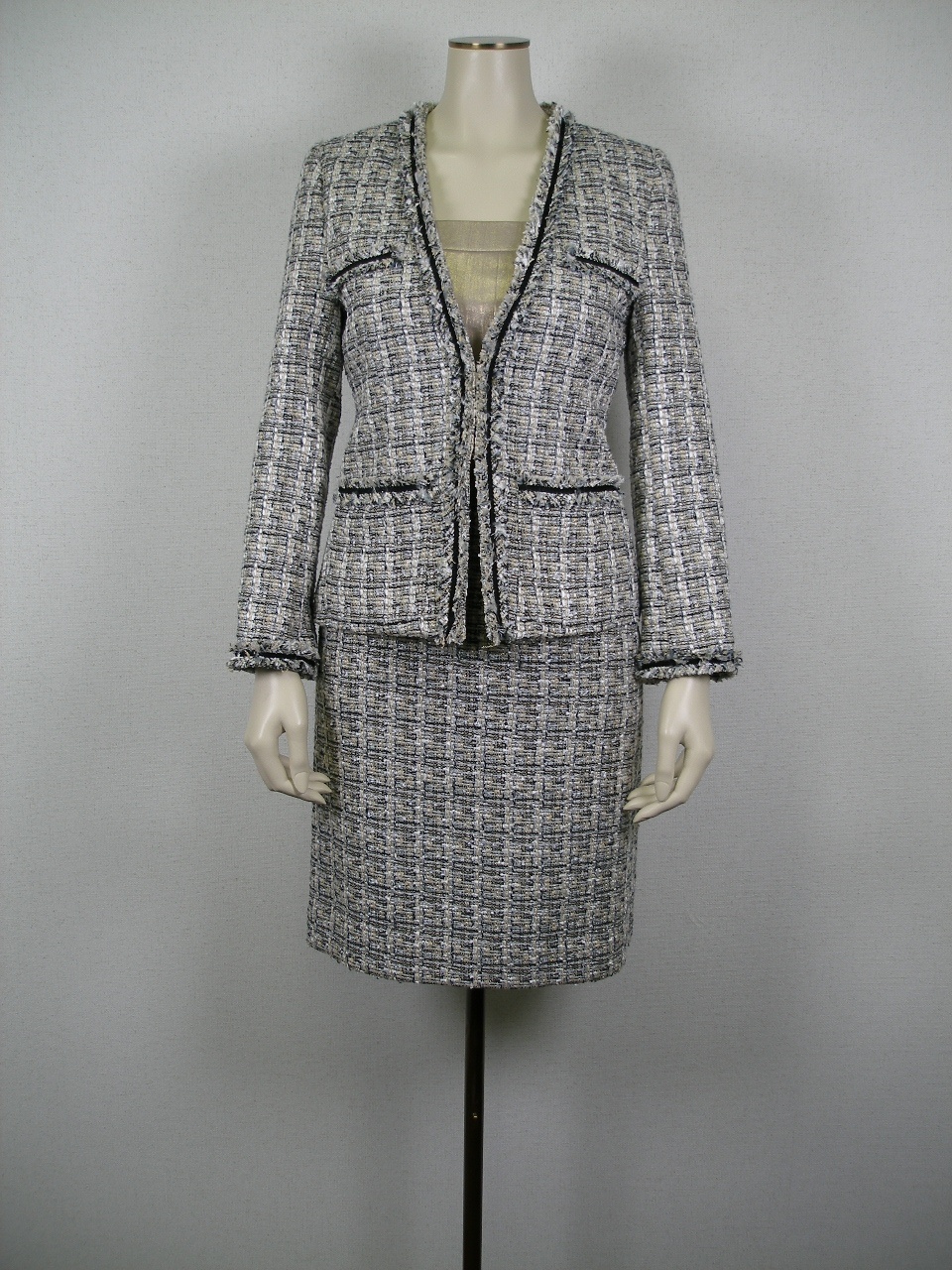 �R�[�f�B�l�[�g��318