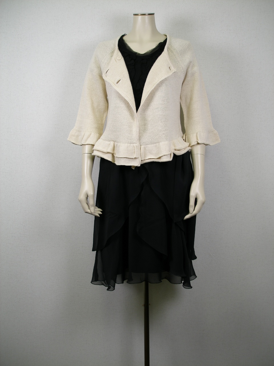 �R�[�f�B�l�[�g��329