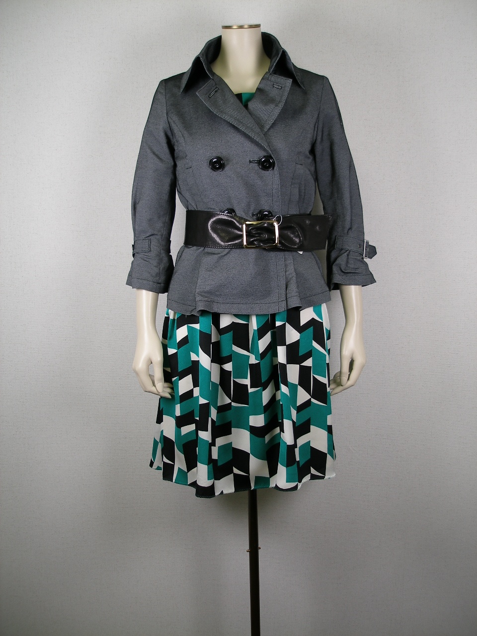 �R�[�f�B�l�[�g��334