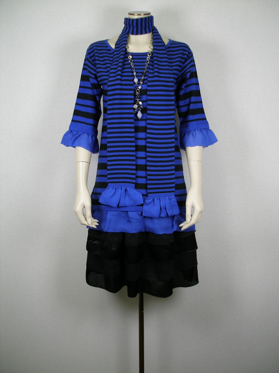 �R�[�f�B�l�[�g��349