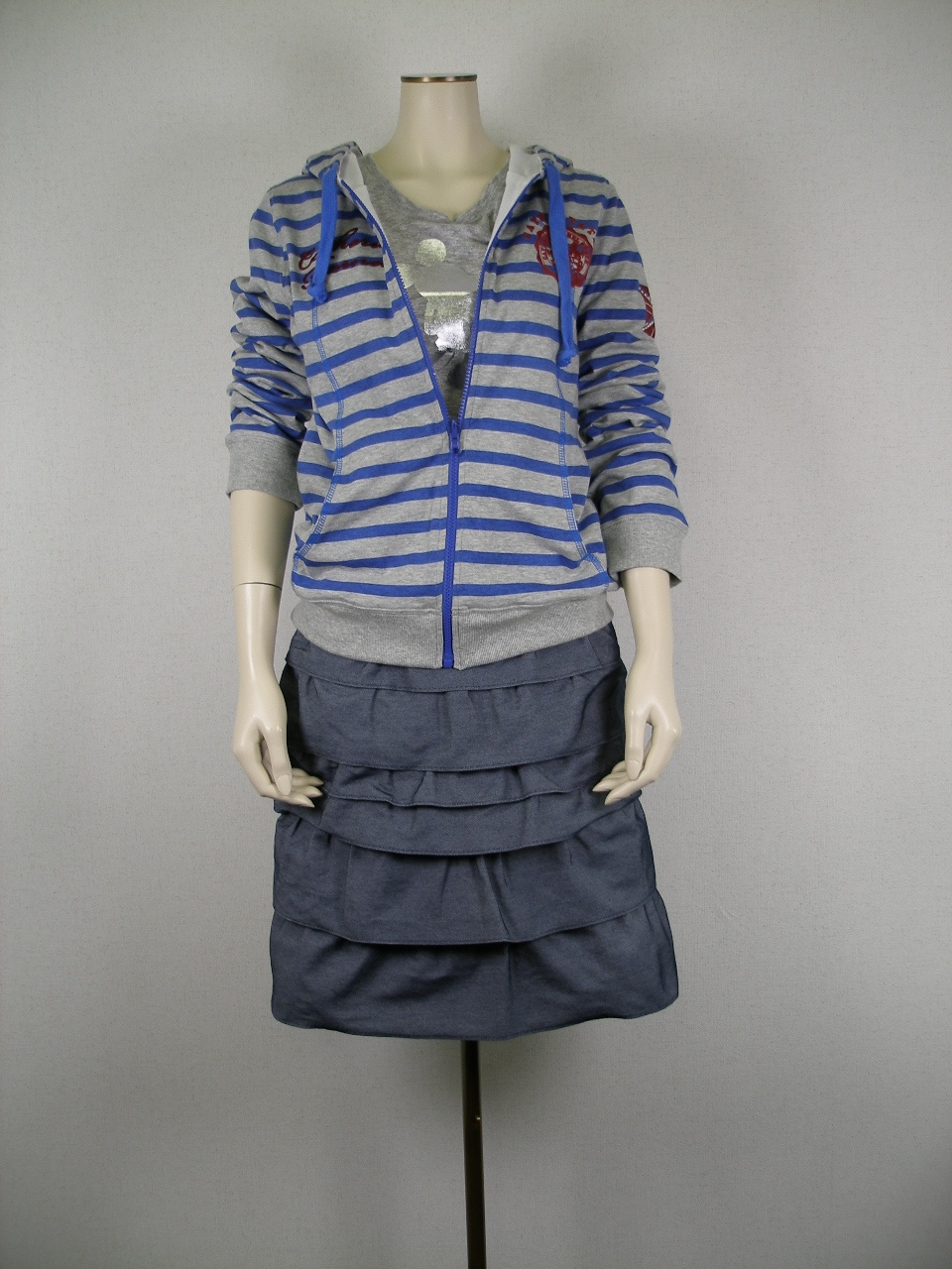 �R�[�f�B�l�[�g��400