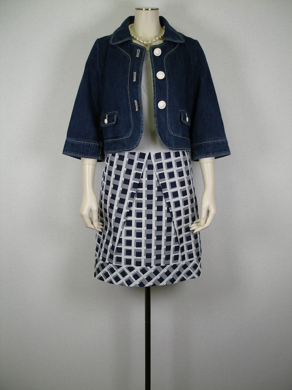 �R�[�f�B�l�[�g��409