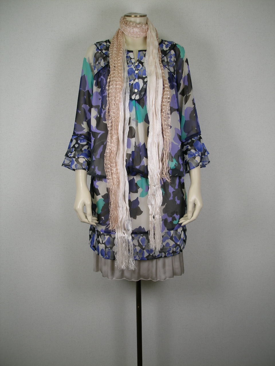 �R�[�f�B�l�[�g��410