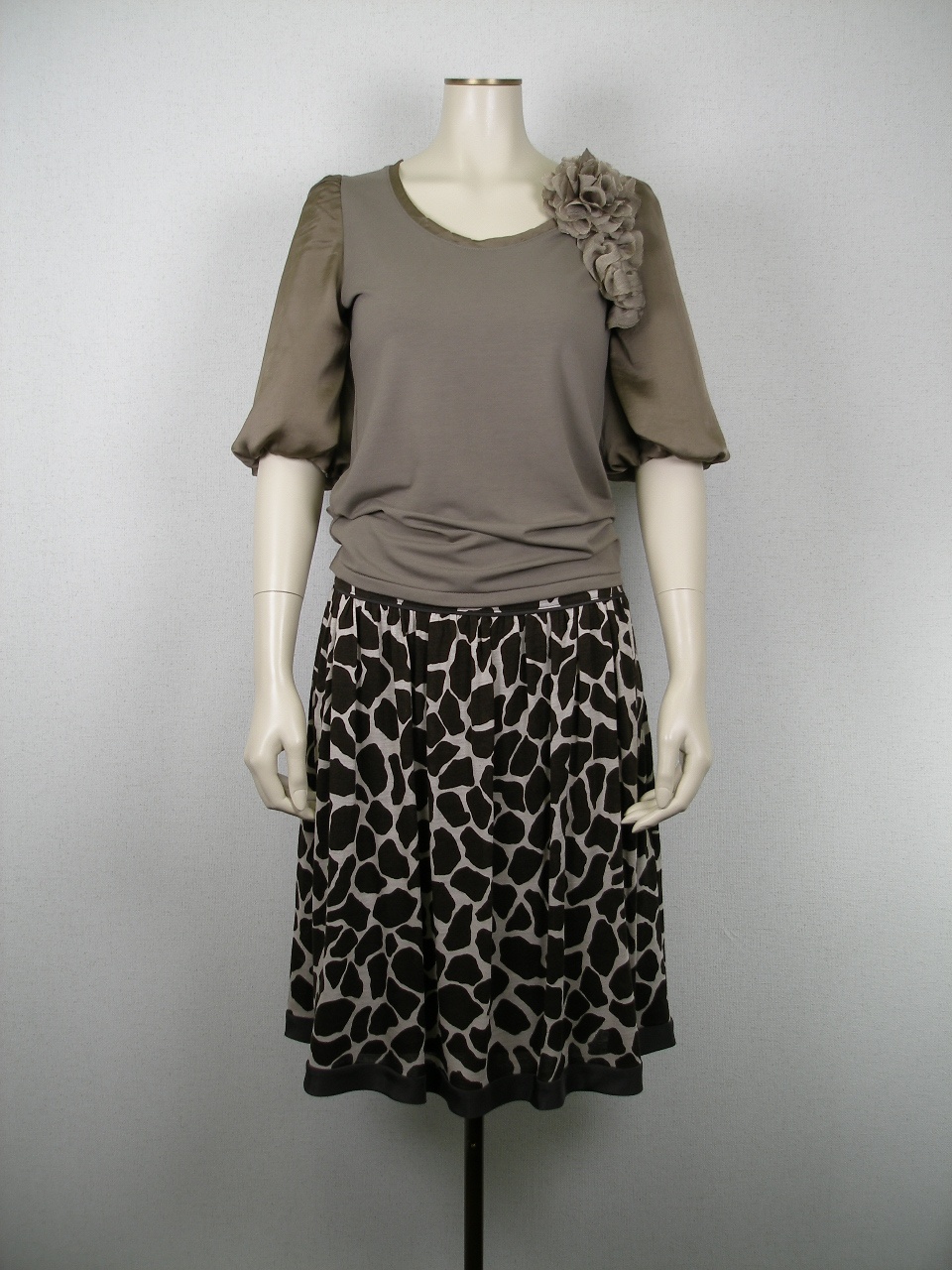 �R�[�f�B�l�[�g��473