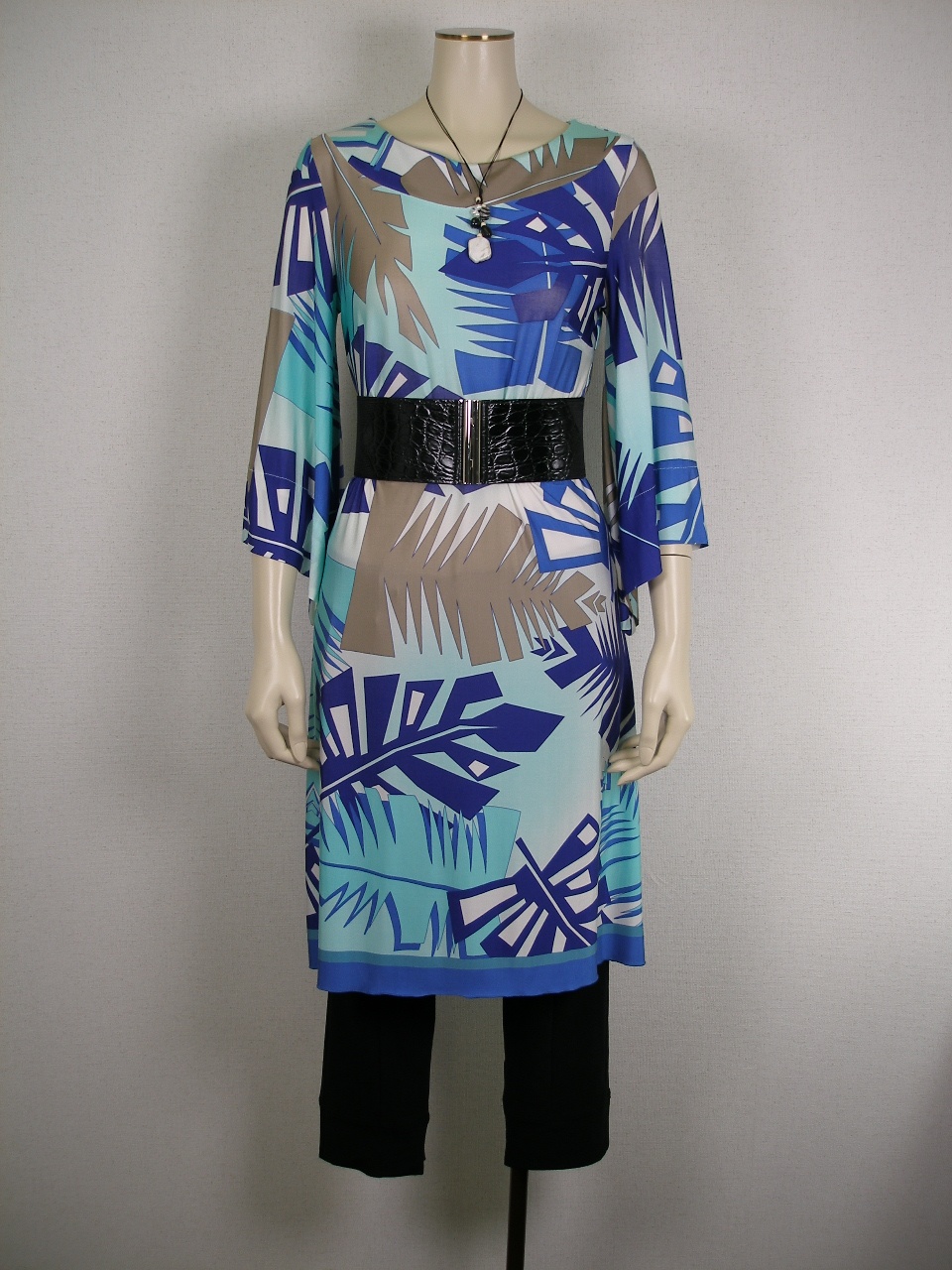 �R�[�f�B�l�[�g��542