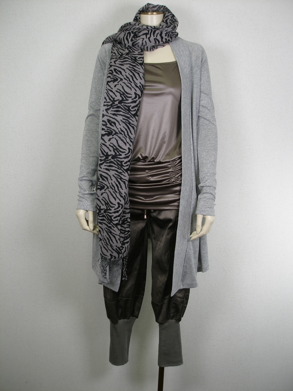 �R�[�f�B�l�[�g��562