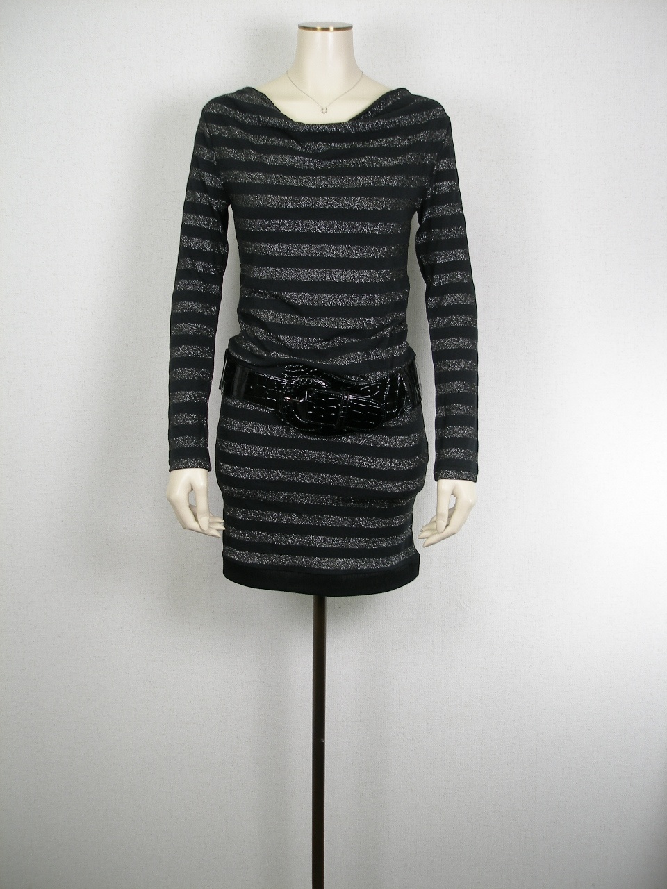 �R�[�f�B�l�[�g��563