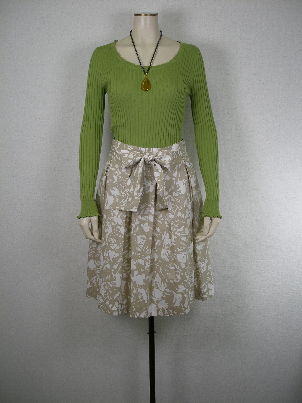 �R�[�f�B�l�[�g��577