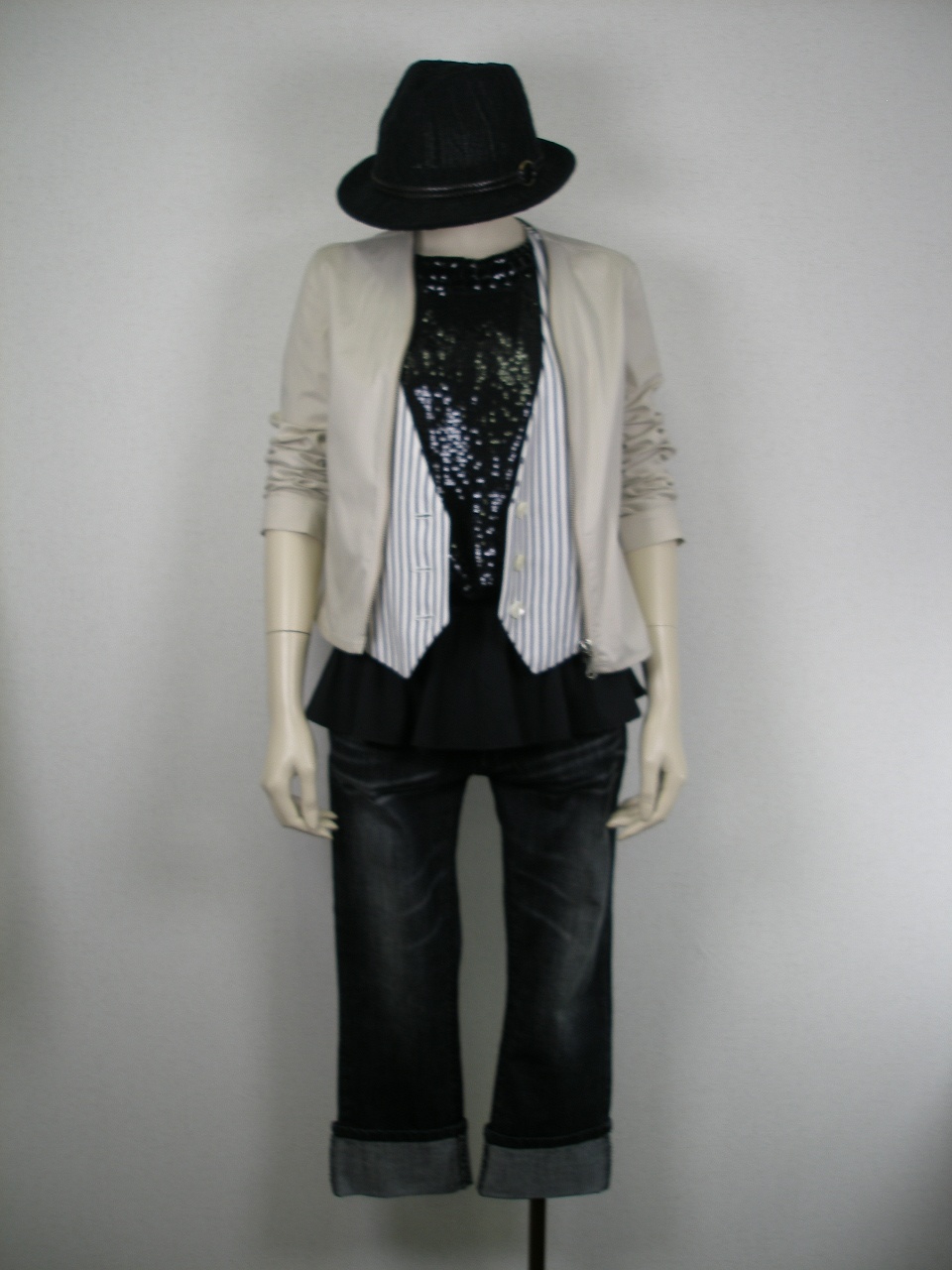 �R�[�f�B�l�[�g��599