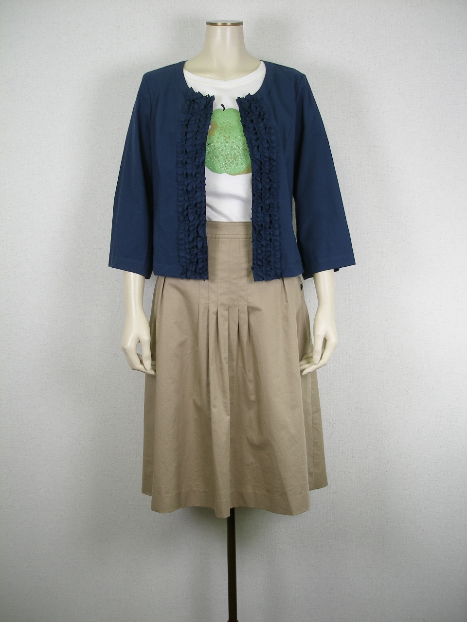 �R�[�f�B�l�[�g��645