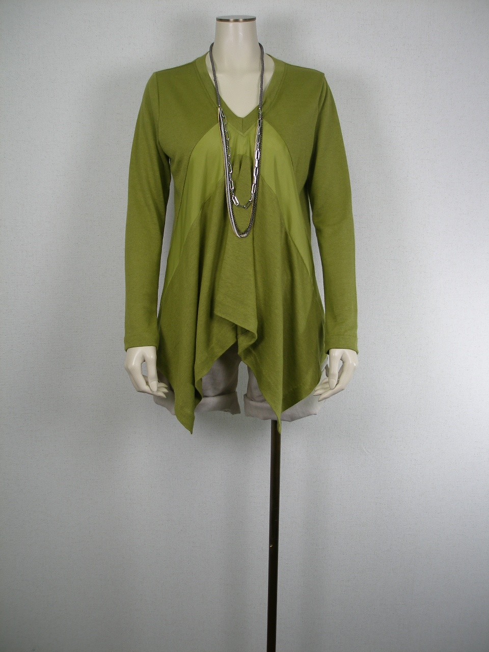 �R�[�f�B�l�[�g��683