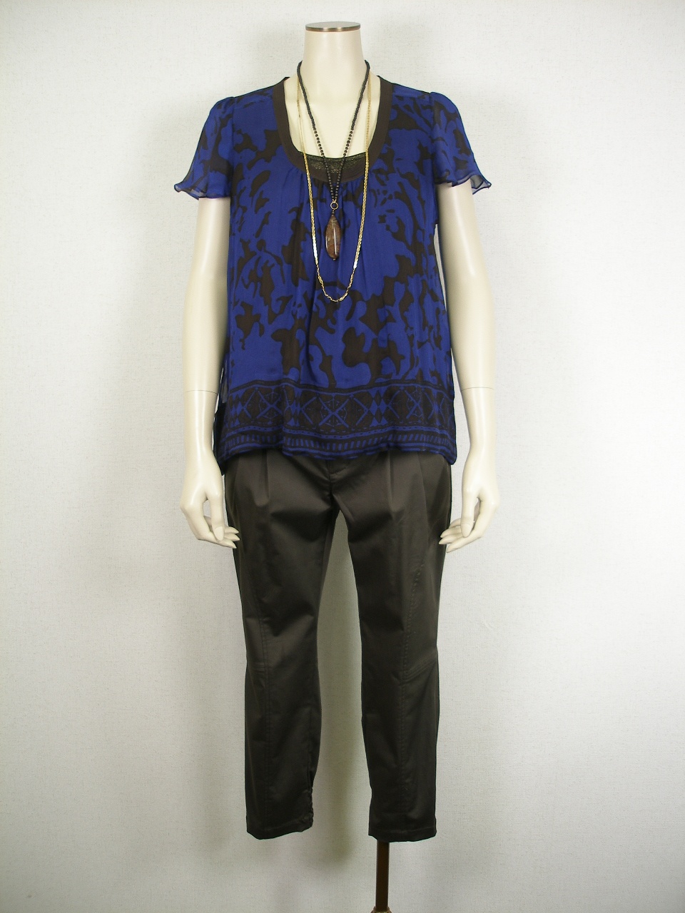 �R�[�f�B�l�[�g��711