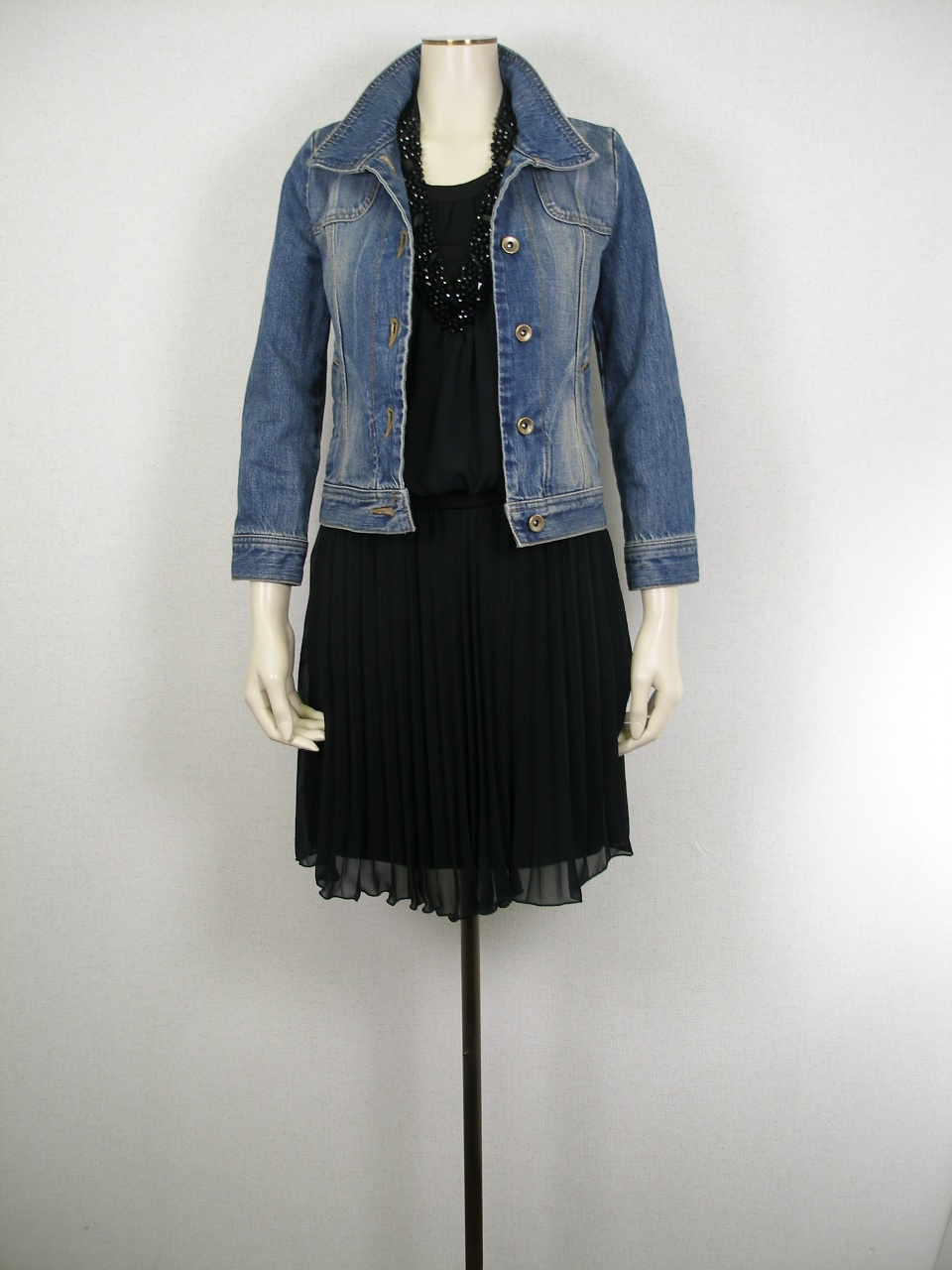 �R�[�f�B�l�[�g��714