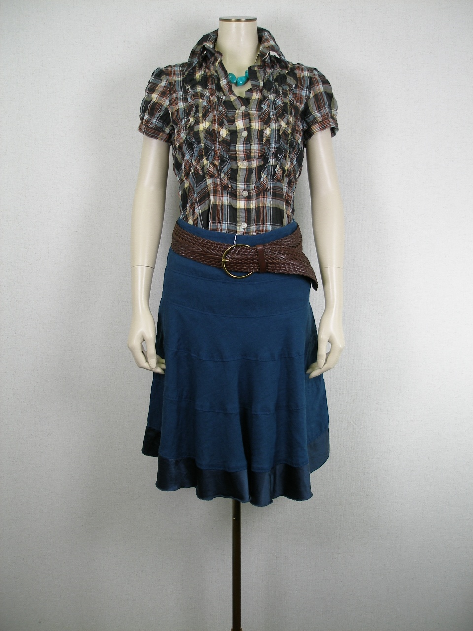 �R�[�f�B�l�[�g��705