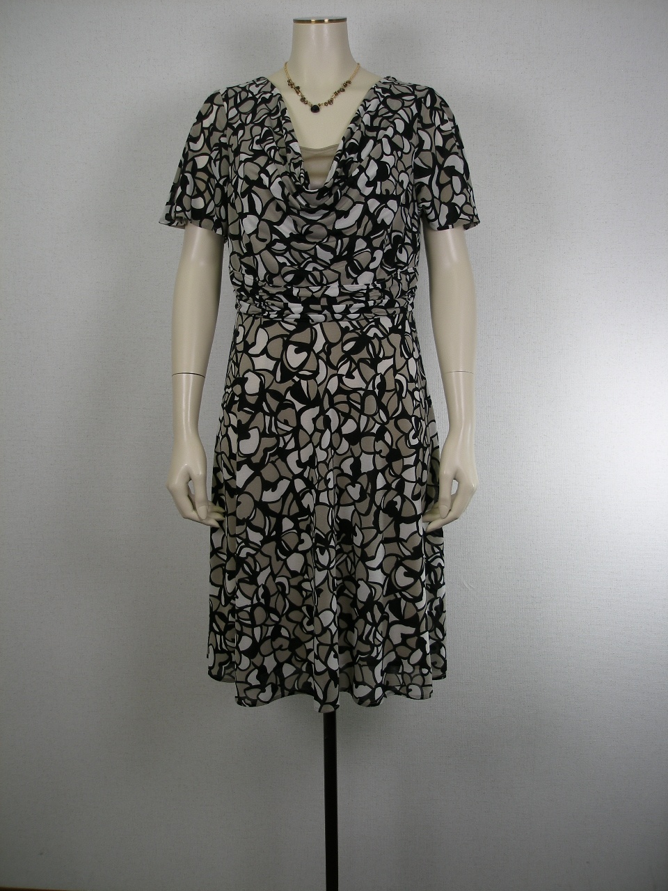 �R�[�f�B�l�[�g��738