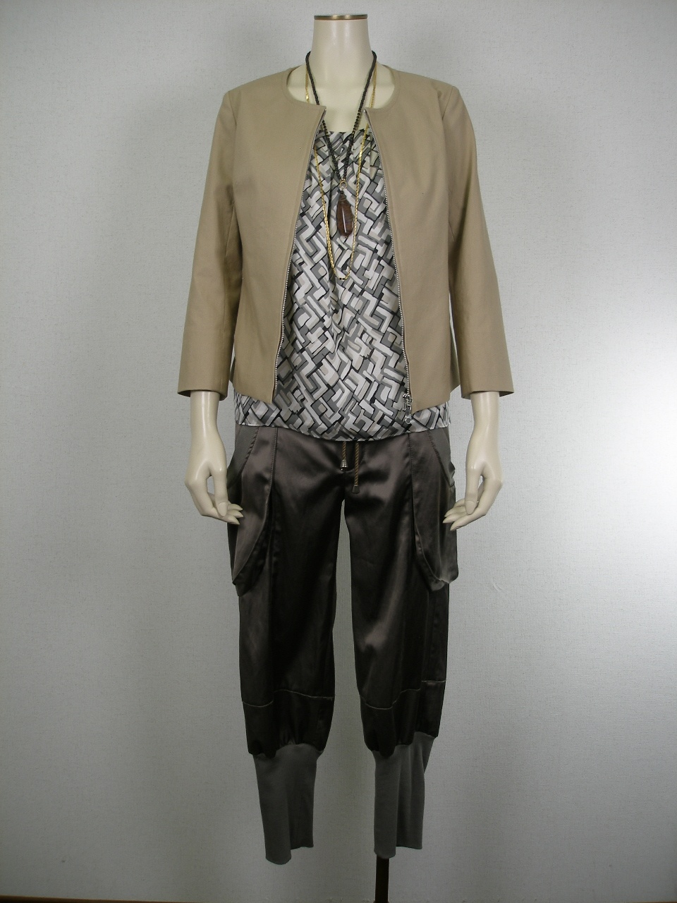 �R�[�f�B�l�[�g��743