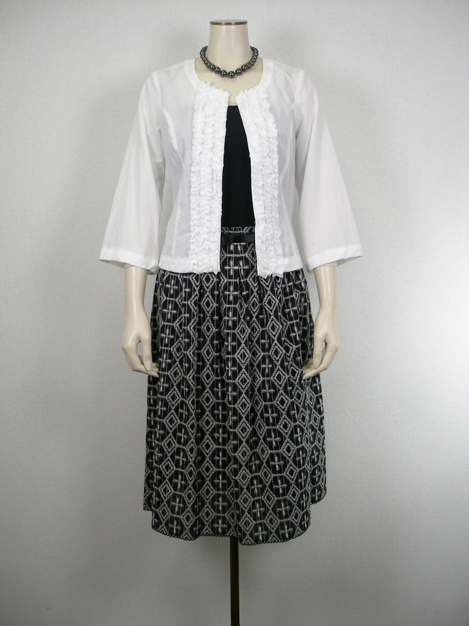 �R�[�f�B�l�[�g��766