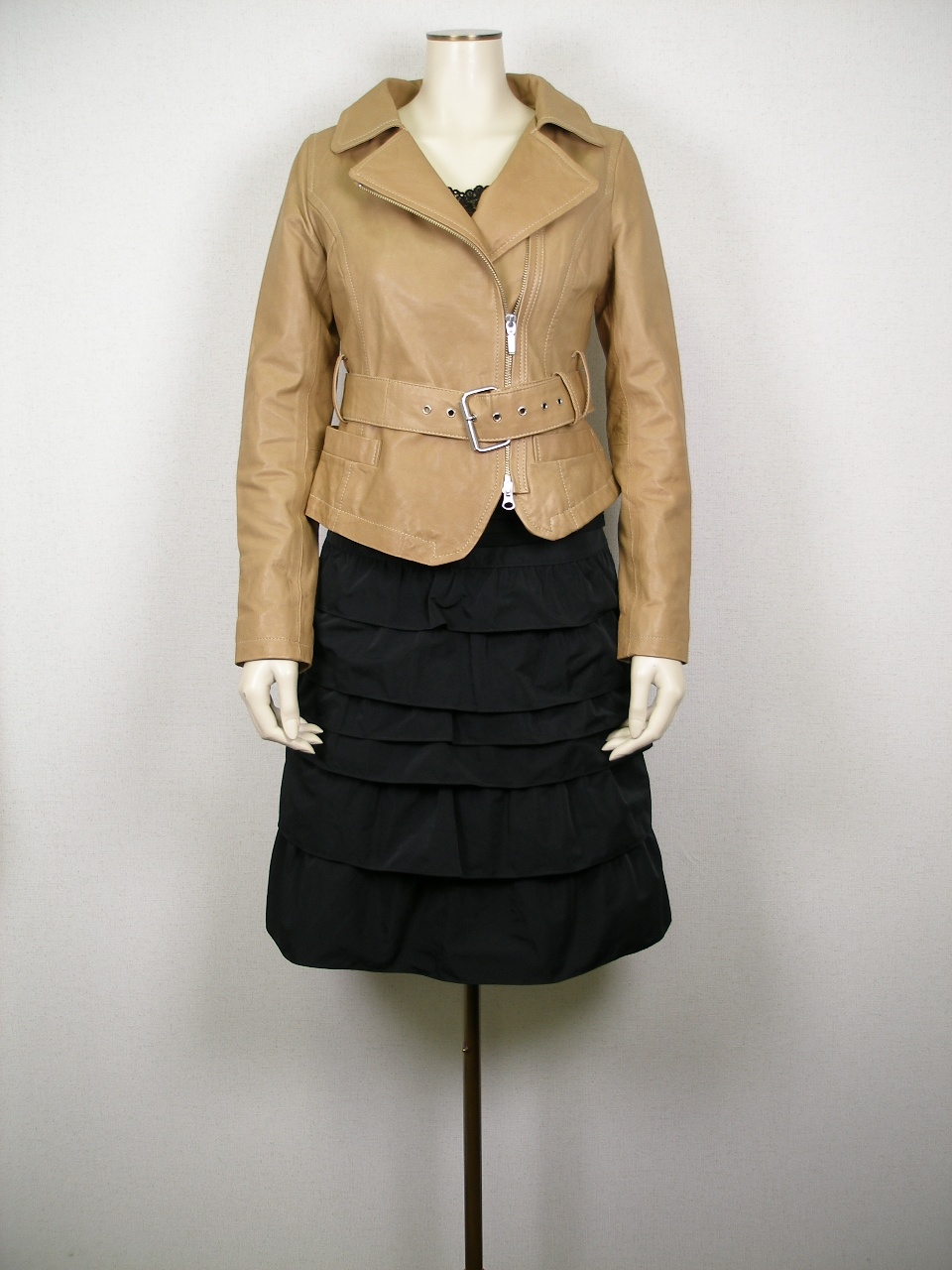 �R�[�f�B�l�[�g��834