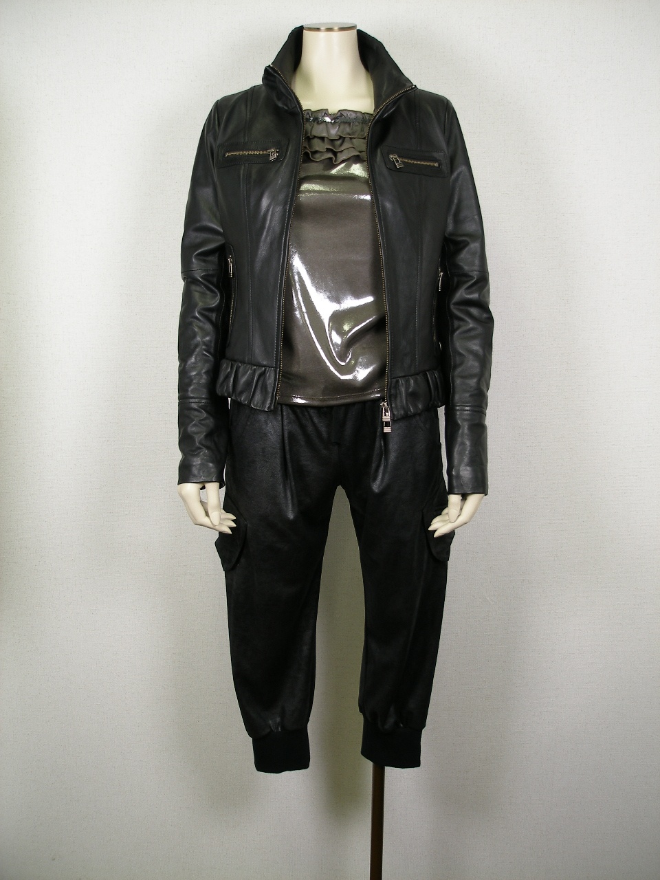 �R�[�f�B�l�[�g��843