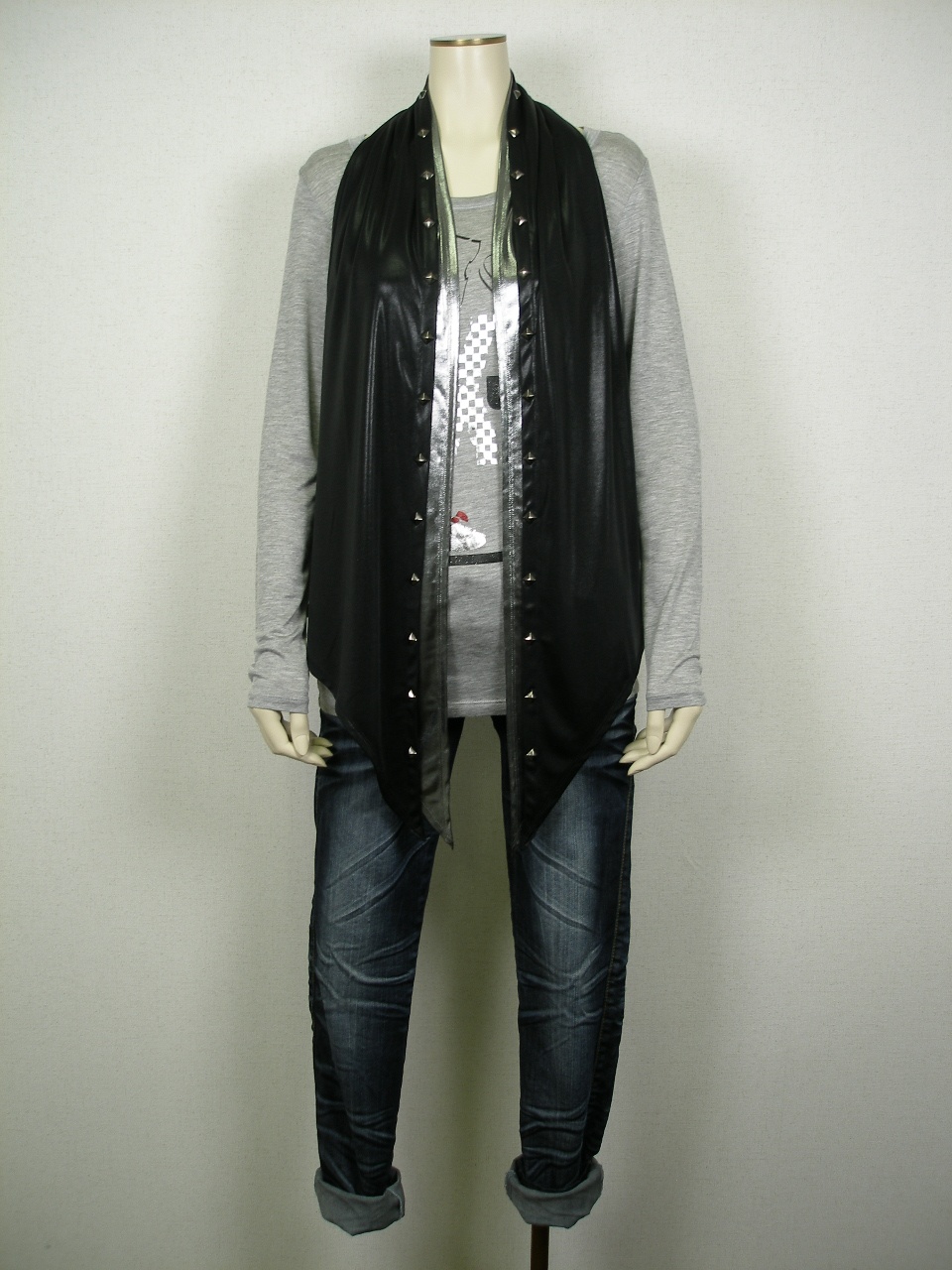 �R�[�f�B�l�[�g��852