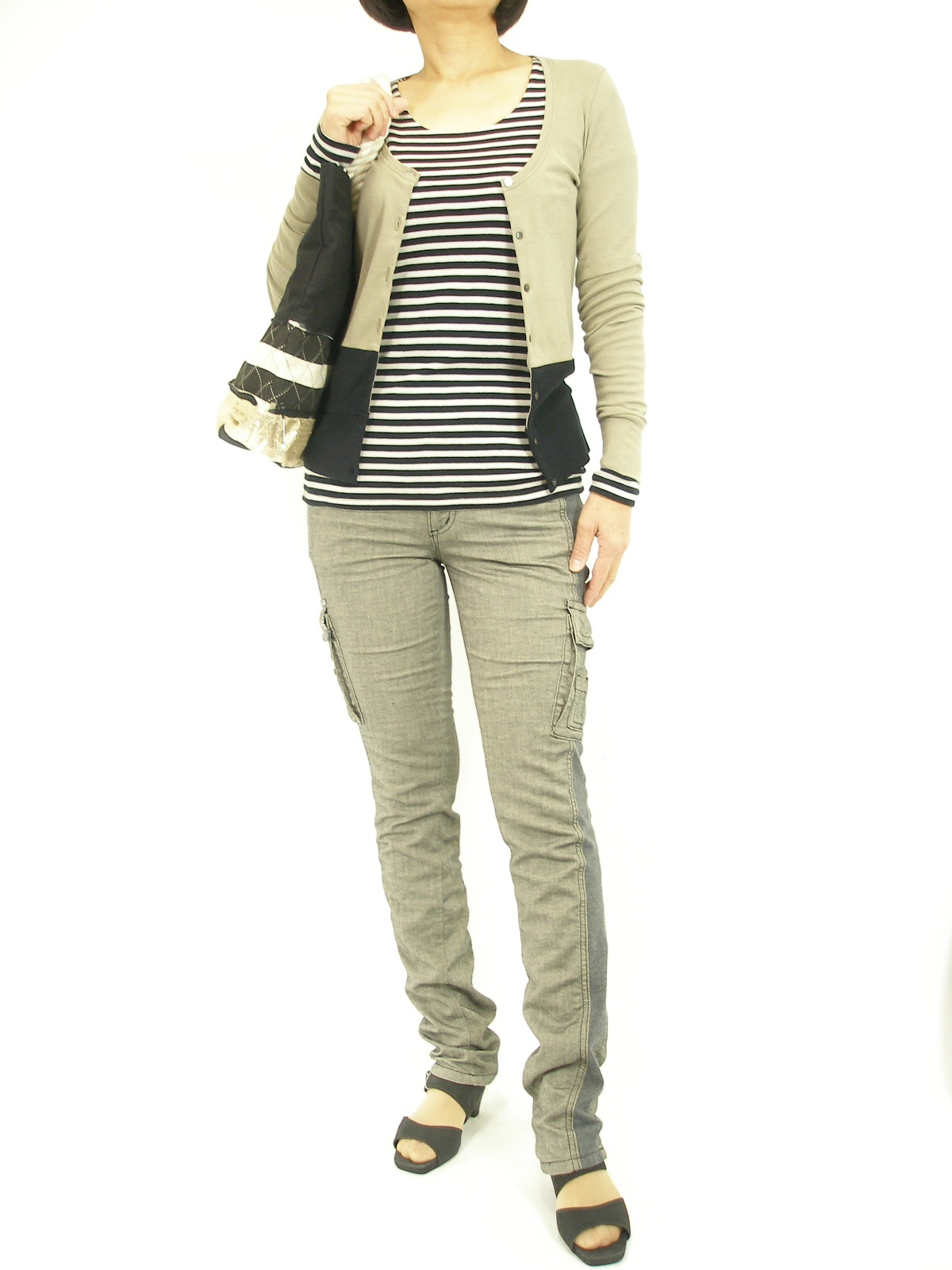 �R�[�f�B�l�[�g��2744