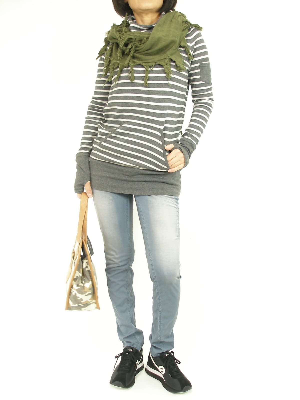 �R�[�f�B�l�[�g��2800