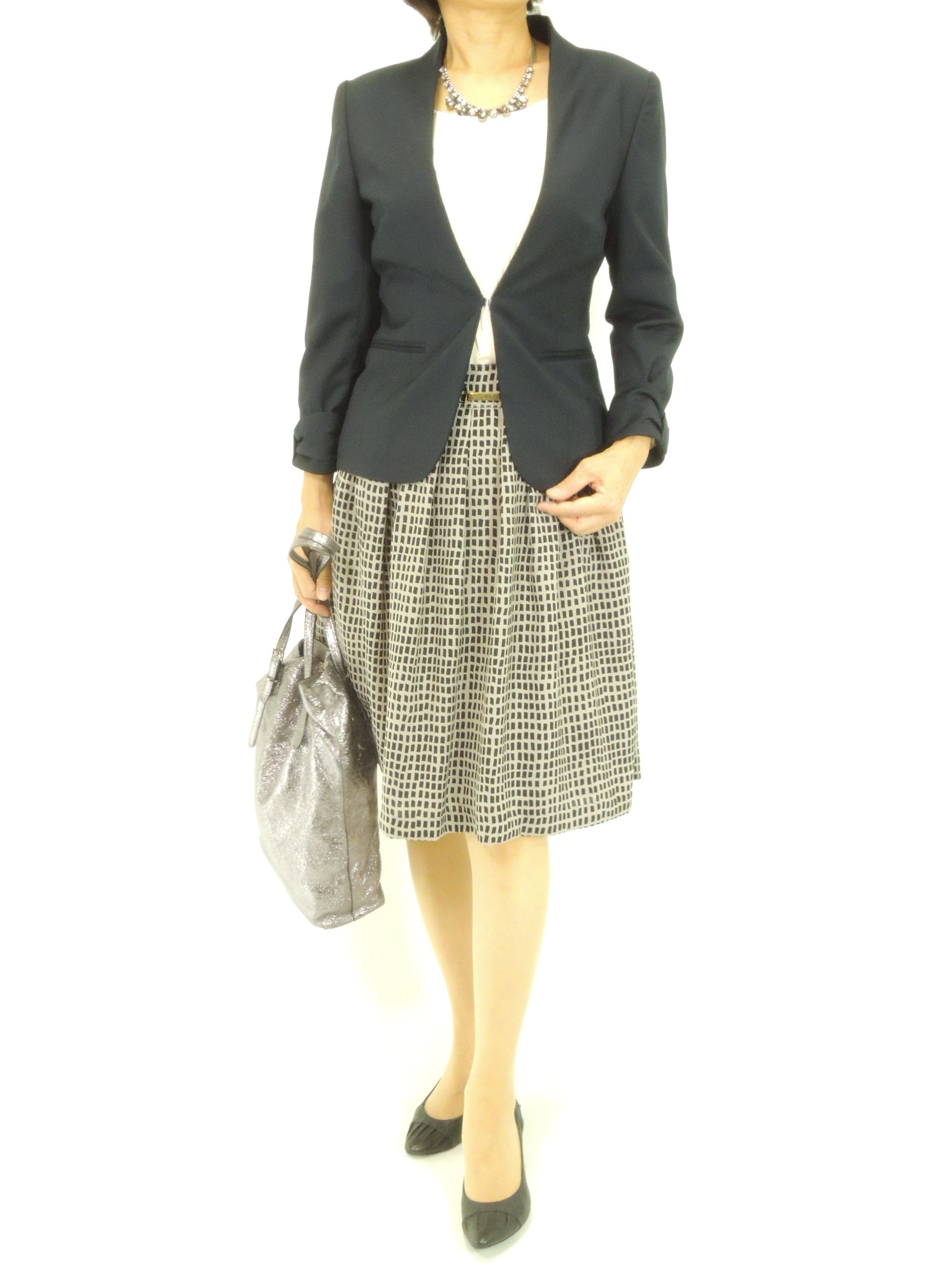 �R�[�f�B�l�[�g��3703