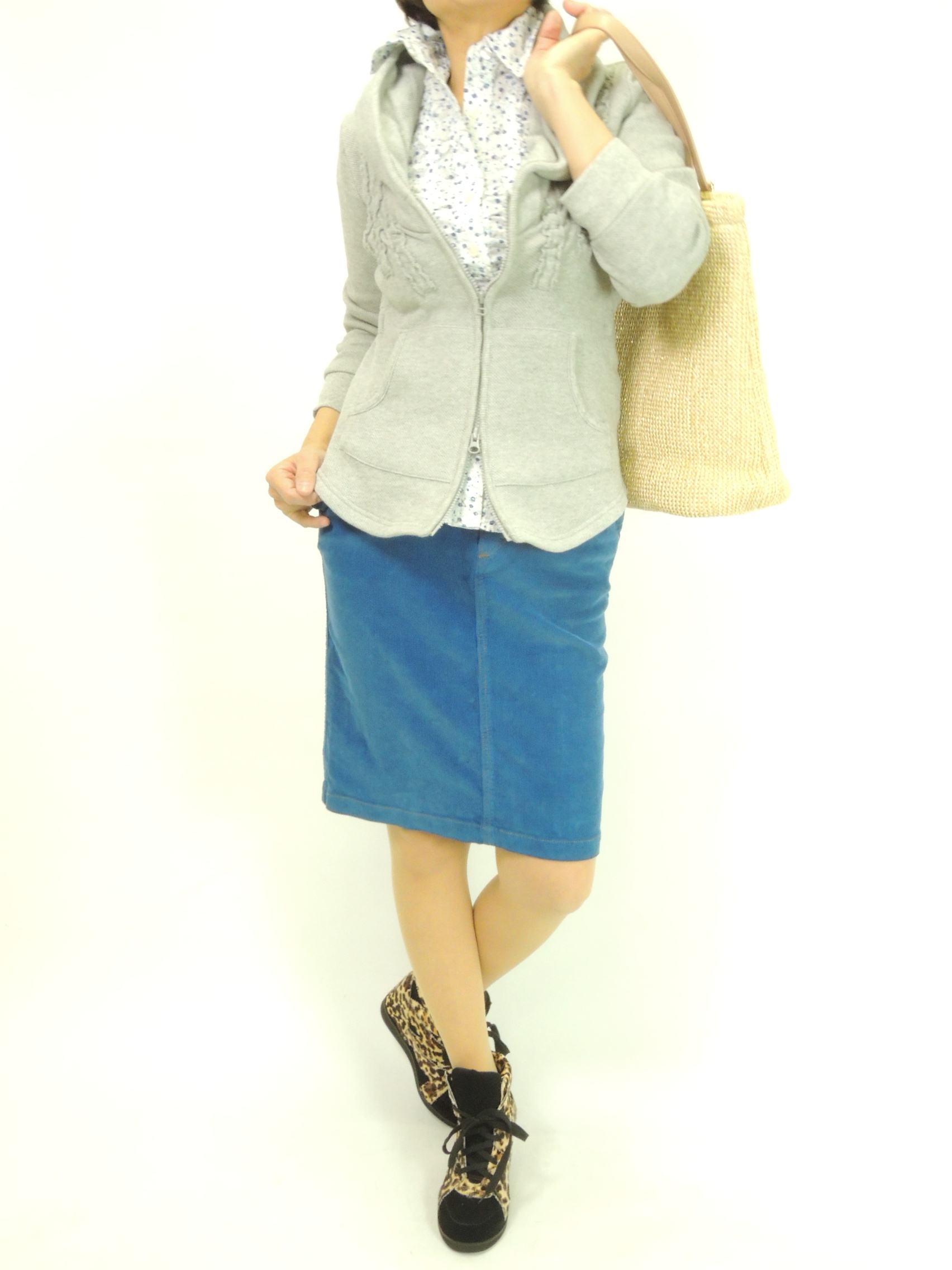 �R�[�f�B�l�[�g��3952