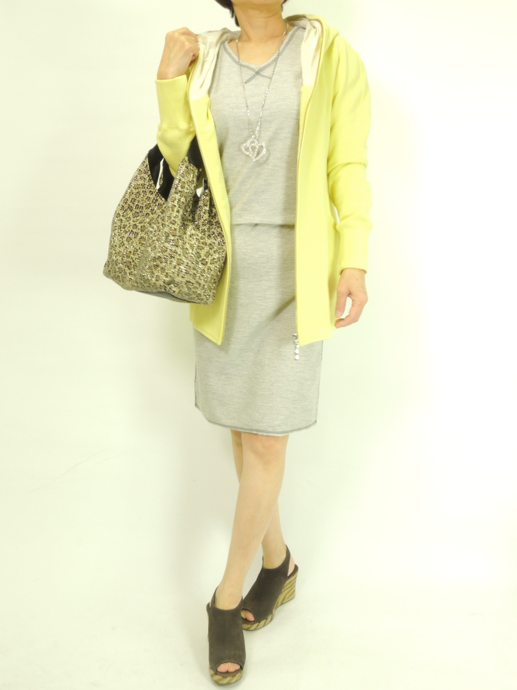 �R�[�f�B�l�[�g��4032