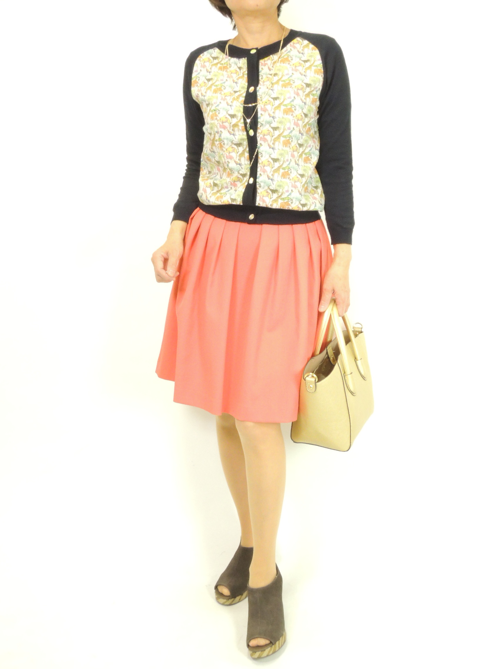 �R�[�f�B�l�[�g��4045