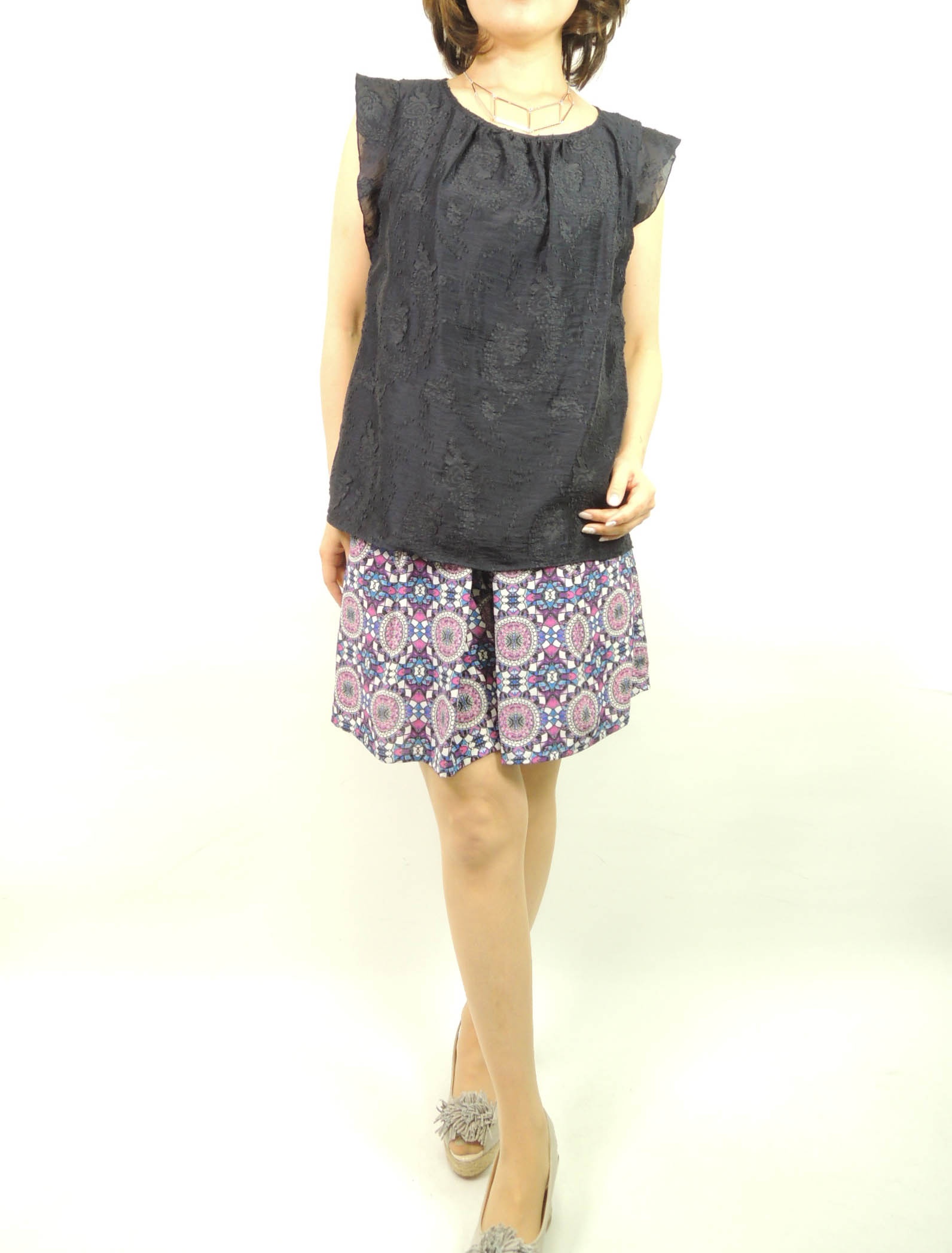 �R�[�f�B�l�[�g��4077